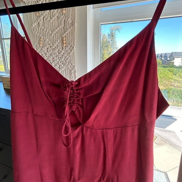 Red Dress - Picture 6 of 6